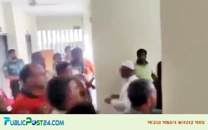 থানার ভেতর বিএনপির দু’পক্ষের হাতাহাতি