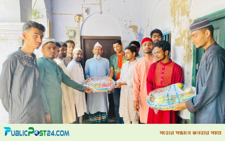 শহীদ আসিফের পরিবারে পাশে তারেক রহমানের পক্ষে ইফতার নিয়ে ছাত্রদল নেতারা