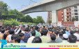 খামারবাড়ি সড়ক অবরোধ করে চলছে অবস্থান কর্মসূচি